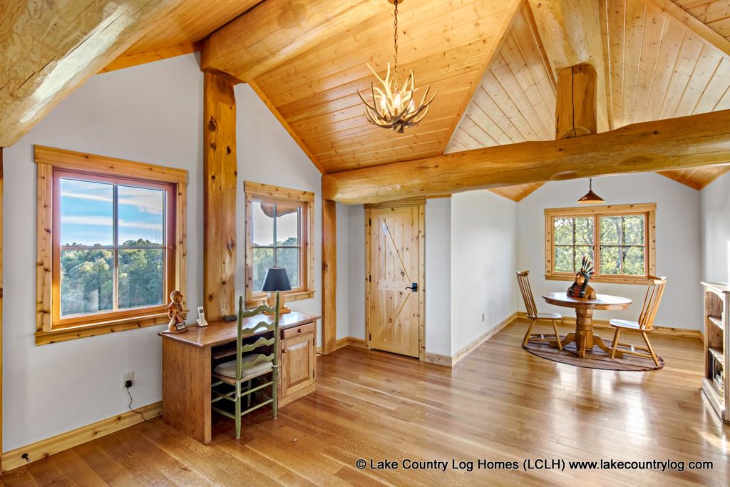 Custom Handcrafted Post And Beam Log Homes