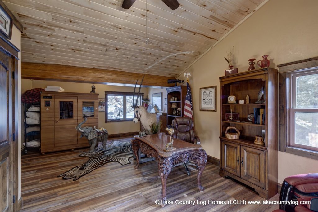 Interior Photos of Log and Timber Frame Homes